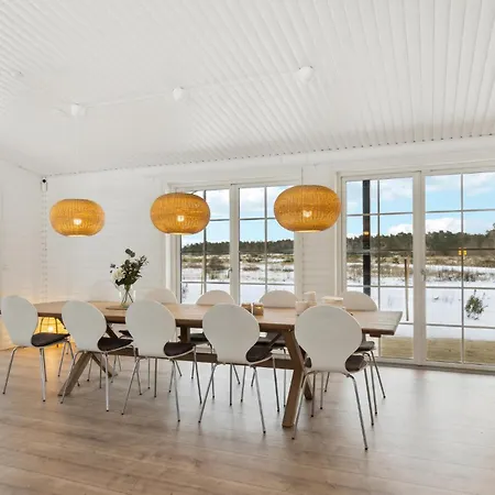 Holiday home Gorgeous In With Wifi *